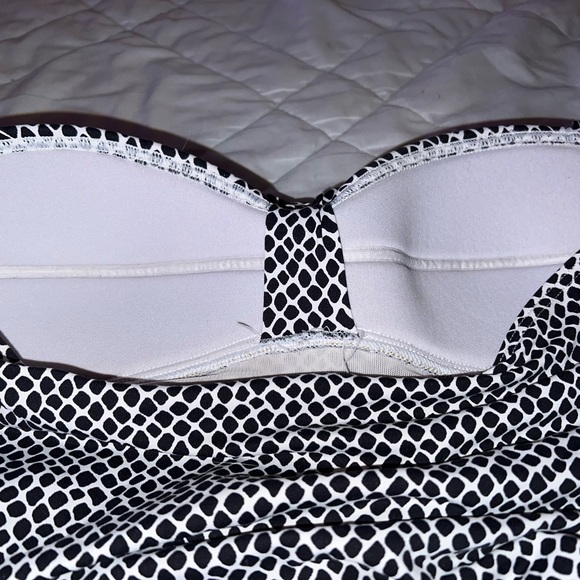 Tommy Bahama Halter Tankini And Swim Skirt Set - Picture 12 of 16